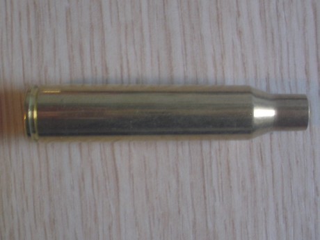 Se venden vainas con un (1) tiro del calibre .338 LM, de la marca Lapua.

Limpiadas con Thumbler, en bolsas/lotes 01