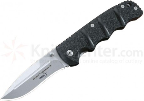 Hola,a todos,me gusta mucho esta navaja de boker,la caja es original pero me gustaria saber de alguien 10
