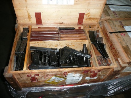 Hace unos días encontré por casualidad en una web extranjera un arma a la venta que hacía muchos años 00