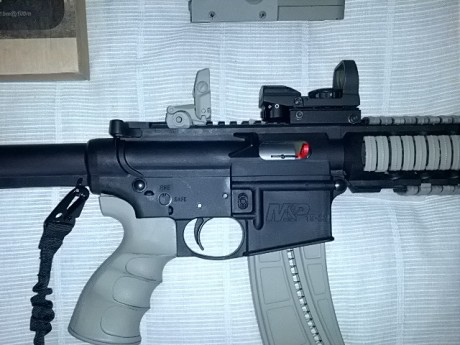 Hola,saco este nuevo tema,pues como yo,muchos de vosotros,amantes de las armas de corte tactico del 22,customizais,vestis,adornais 40