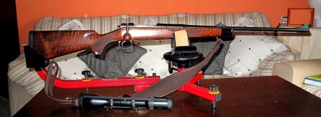 Buenos pues ala ya esta abierto el hilo del rifle incomprendido.
Pongo las fotos como lo tengo de momento, 132