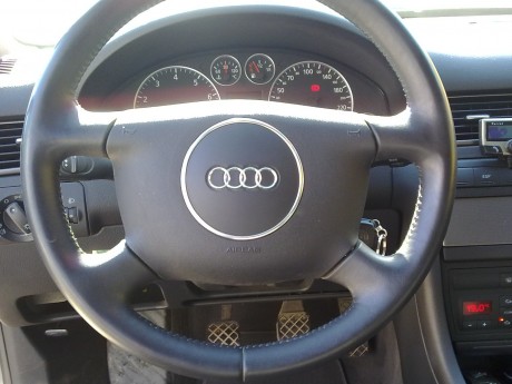 hola compañeros pongo ha la venta el cotxe de mi padre el cual ya no esta.se trata de un audi a6
3.0 de 00