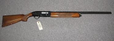 Beretta A-300 En 1526 Mastro Bartolomeo Beretta (1490-1565 / 68) de Gardone recibió 296 ducados como pago de 185 barricas 41