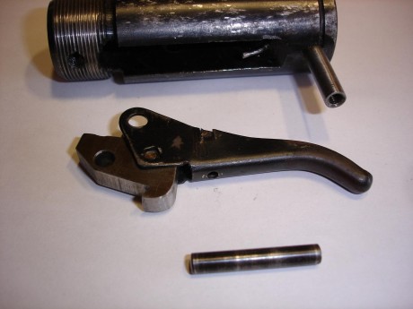 Hola a todos,estoy arreglandole una carabina Weihrauch HW 50 a un amigo y me haria falta que alguno que 41