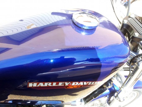 Buenas

Vendo Harley Davidson Sportster 883 año 2007 impecable siempre en garaje privado y con solo 15.000 00