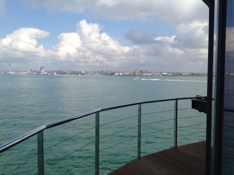 Que pasada!!!

 http://nauta360.expansion.com/2013/04/25/de_costa_a_costa/1366886918.html 160