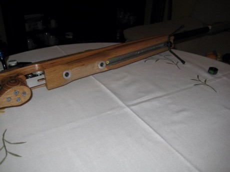 Hola, vendo carabina 22 LR Feinwerkbau 2700 Universal  culata de madera. 1100 euros más portes.La carabina 10