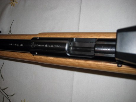 Hola, vendo carabina 22 LR Feinwerkbau 2700 Universal  culata de madera. 1100 euros más portes.La carabina 40