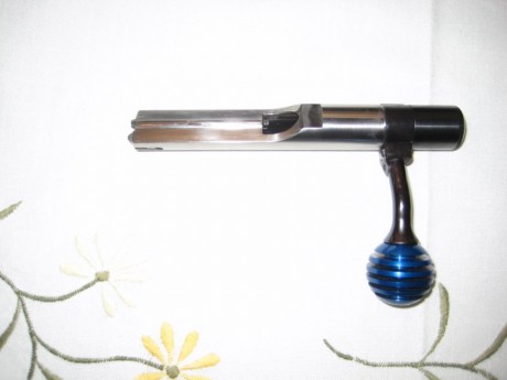 Hola, vendo carabina 22 LR Feinwerkbau 2700 Universal  culata de madera. 1100 euros más portes.La carabina 50