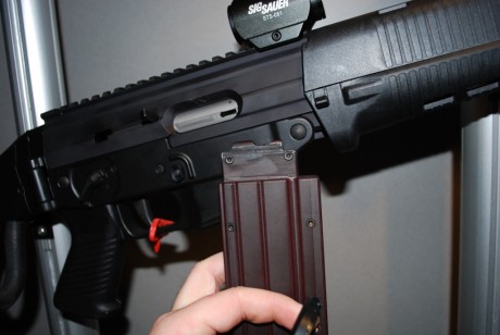hola,acabo de ver unas fotos de la carabina SIG522.la verdad que me ha gustado mucho.¿se puede conseguir 80