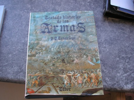 vendo 3 libros:
 a1010015.JPG 
este 15€ 

tambien vendo este, atencion hombres k, esta muy bien para tener 02