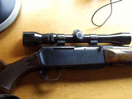 Os pongo unas fotos del visor que lleva mi rifle por si alguno me puede ayudar y decirme que visor es?

Comentaros 01
