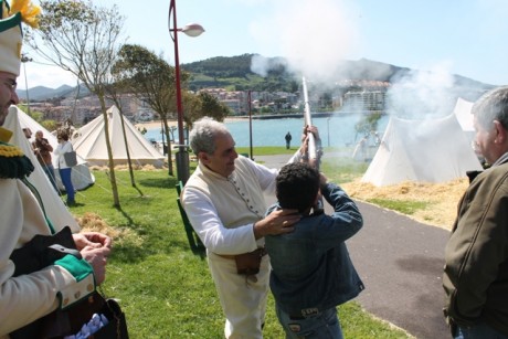 https://www.castro-urdiales.net/portal/p_20_contenedor1.jsp?seccion=s_fnot_d4_v1.jsp&contenido=8401&tipo=8&nivel=1400&layout=p_20_contenedor1.jsp&codResi=1&language=es&codMenu=788&codMenuPN=2&codMenuSN=131&level=1



Ver 41