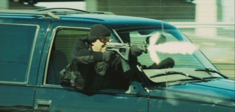 Compañeros,

En vista de las ganas de algunos (Elcafe, Wilcow, Vrakk, etc) por adivinar armas de películas 40