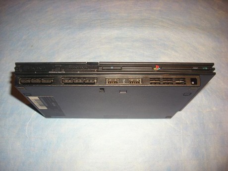Hola!!!

Vendo o cambio, Play Station 2 Slim, con 2 mandos, memory card de 16 Mb., cable conexión a pantalla 11