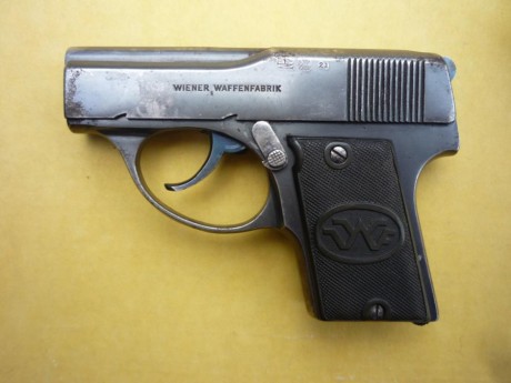 Hace unos días encontré por casualidad en una web extranjera un arma a la venta que hacía muchos años 90
