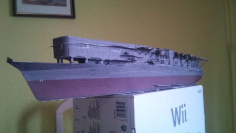 Pues aquí ando construyendo el Akagi, este portaviones, junto con sus compañeros al principio de la guerra 22