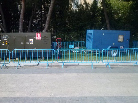 Aqui dejo uno de los actos que se celebrarán con motivo del día de las FFAA.

https://www.ateneadigital.es/RevistaAtenea/REVISTA/articulos/GestionNoticias_13303_ESP.asp

Si 81