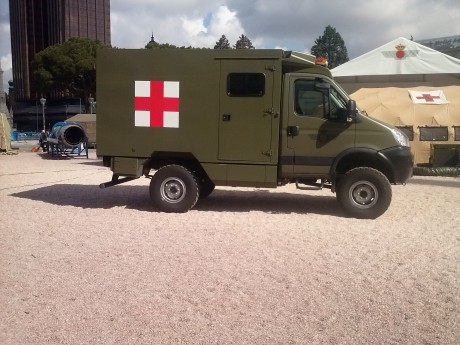 Aqui dejo uno de los actos que se celebrarán con motivo del día de las FFAA.

https://www.ateneadigital.es/RevistaAtenea/REVISTA/articulos/GestionNoticias_13303_ESP.asp

Si 80