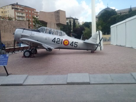 Aqui dejo uno de los actos que se celebrarán con motivo del día de las FFAA.

https://www.ateneadigital.es/RevistaAtenea/REVISTA/articulos/GestionNoticias_13303_ESP.asp

Si 101
