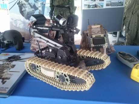 Aqui dejo uno de los actos que se celebrarán con motivo del día de las FFAA.

https://www.ateneadigital.es/RevistaAtenea/REVISTA/articulos/GestionNoticias_13303_ESP.asp

Si 112