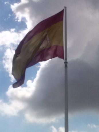 Aqui dejo uno de los actos que se celebrarán con motivo del día de las FFAA.

https://www.ateneadigital.es/RevistaAtenea/REVISTA/articulos/GestionNoticias_13303_ESP.asp

Si 140