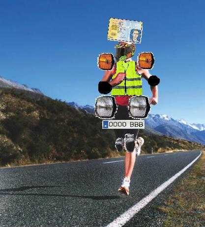 Opino que tiene que ser obligatorio desde que el ciclista se sube a la bicicleta.

 Por seguridad.

 Si 70