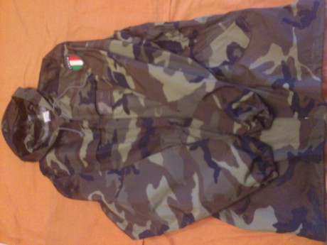Hola, vendo traje de agua del Ejercito Italiano en camo y tejido RIP-STOP. Ideal para llevarlo siempre 02