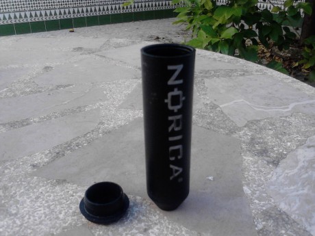 En algún lugar encontre esto. Y no se para que sirve.

Como pone "NORICA", lo pongo en el foro 01