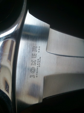 me han dado este cuchillo y la verdad que no lo huso pues ya tengo el mio.puede que lo venda.Me puede 00