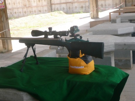 saludos

alguien me puede aclarar las dudas que tengo sobre estos dos modelos, pues busco un rifle de 70