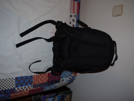 Vendo Mochila Lowepro.
Modelo Mini Trekker AW, es nueva, nunca ha salido de casa.
Precio 80€, Portes Incluidos.
Se 20