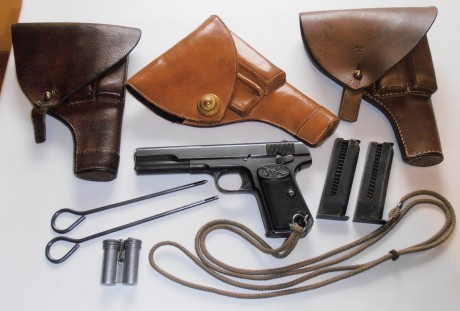 Hace unos días encontré por casualidad en una web extranjera un arma a la venta que hacía muchos años 132