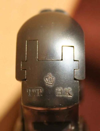 Hace unos días encontré por casualidad en una web extranjera un arma a la venta que hacía muchos años 131