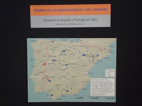 Esta mañana he estado en la Subdelegación de Defensa en Tarragona, ya que me habían invitado a la inauguración 51