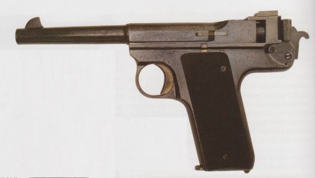 Hace unos días encontré por casualidad en una web extranjera un arma a la venta que hacía muchos años 20