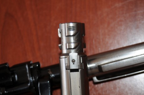 Buenos pues ala ya esta abierto el hilo del rifle incomprendido.
Pongo las fotos como lo tengo de momento, 10