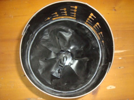 Hola, vendo réplica de armadura medieval, tamaño real.
Tambien vendo un casco, fotos mas abajo. 

saludos 22