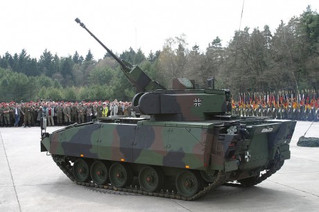 Este tema, sin duda, que ha cambiado en nuestras cabezas. Para ir al grano: un Leopard 2 A7+ teoricamente 40