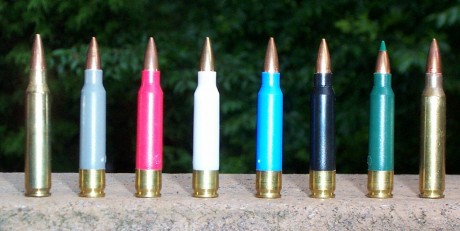 Cuando el diablo se aburre mata moscas con el rabo, como el mio no llega a tanto y los dais del 45colt 10