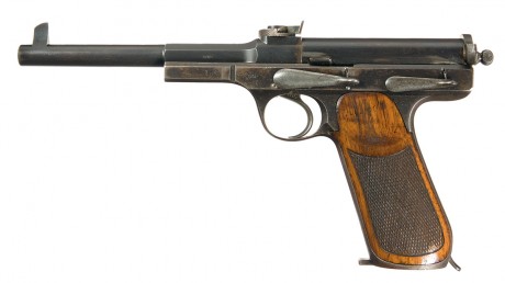 Hace unos días encontré por casualidad en una web extranjera un arma a la venta que hacía muchos años 160