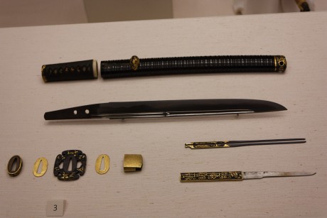 Bueno pues he encontrado las fotografias que hice en el museo de Londres sobre armas-militaria y las queria 40