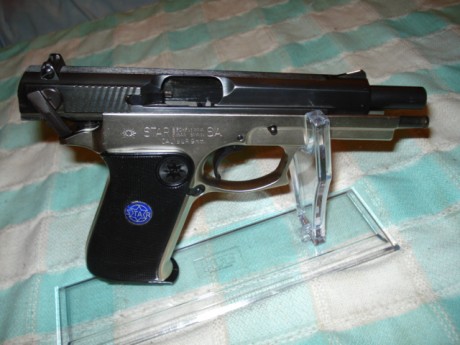 Vendo pistola Star 30 M duo tono inutilizada.Solo fresado recámara.
Certificado G.C., Envio a Intervención 00