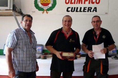 Pues eso ya estamos otra vez preparando para el sábado 27 de julio la que será la VI QDD en Cullera.
El 142
