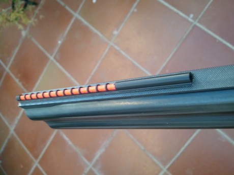 buenas,
he estado echando un ojo a los puntos de fibra optica rojos/naranjas que se colocan en la punta 31