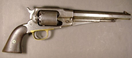 Hace unos días encontré por casualidad en una web extranjera un arma a la venta que hacía muchos años 61