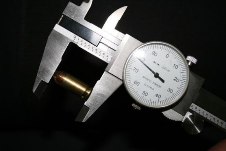 Buenos dias:¿Alguien me puede indicar alguna armeria que disponga de puntas del 9 mm. Corto (.380 ACP) 11