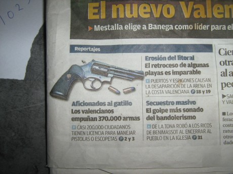 buenas noches, el domingo 11/08/2013 salió un reportaje sobre armas y licencias en el periódico Levante 10