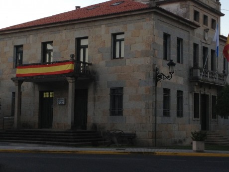 Desde mi ayuntamiento,Vilanova de Arousa, una villa marinera de la Ria de Arosa, y desde una autentica 22