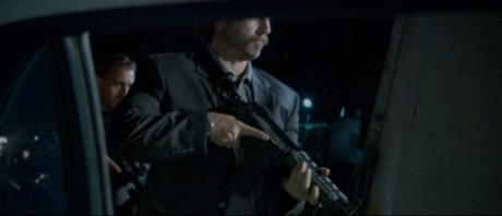Compañeros,

En vista de las ganas de algunos (Elcafe, Wilcow, Vrakk, etc) por adivinar armas de películas 150